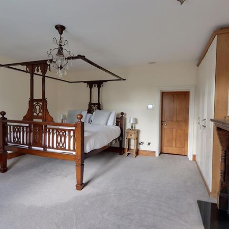 Villa Bretton House Farm Retreat à Chester Extérieur photo